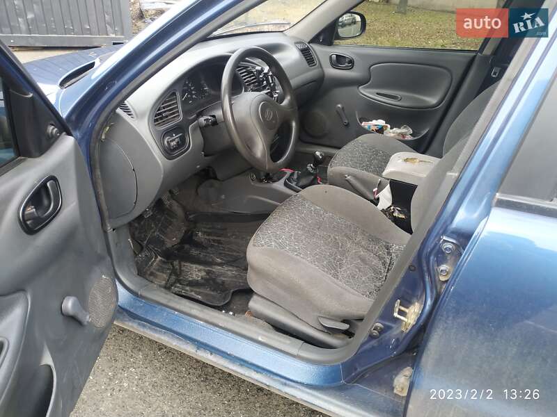 Седан Daewoo Lanos 2009 в Ирпене