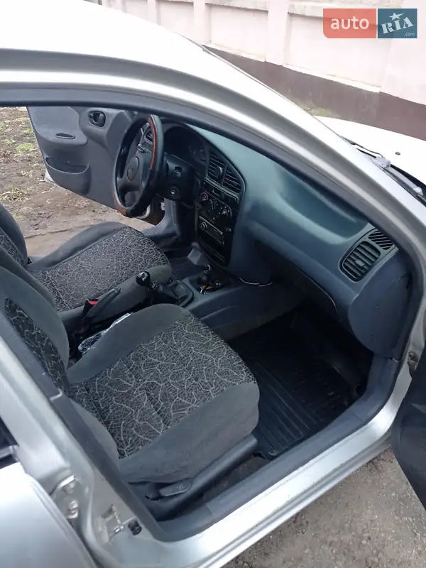 Daewoo Lanos 2004