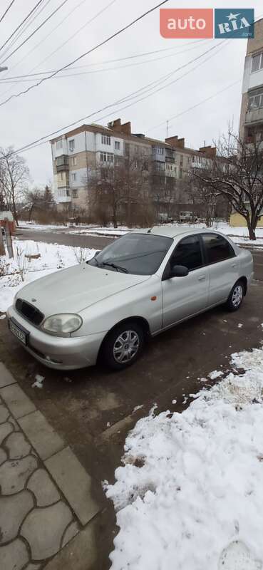 Седан Daewoo Lanos 2004 в Николаеве