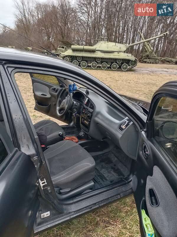 Седан Daewoo Lanos 2006 в Переяславе