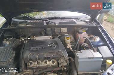 Седан Daewoo Lanos 2005 в Полтаве
