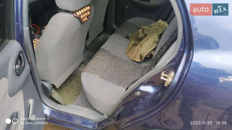Седан Daewoo Lanos 2005 в Полтаве