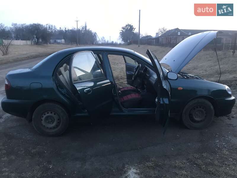 Седан Daewoo Lanos 1998 в Тальному