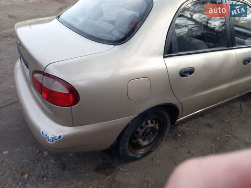 Седан Daewoo Lanos 2008 в Горишних Плавнях