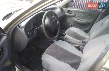 Седан Daewoo Lanos 2003 в 