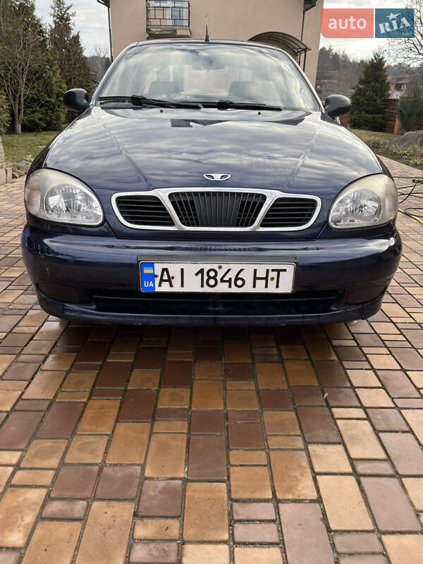 Седан Daewoo Lanos 2003 в Киеве