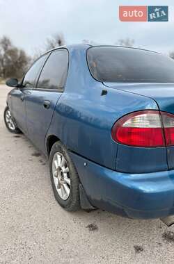 Седан Daewoo Lanos 1998 в Кременчуці