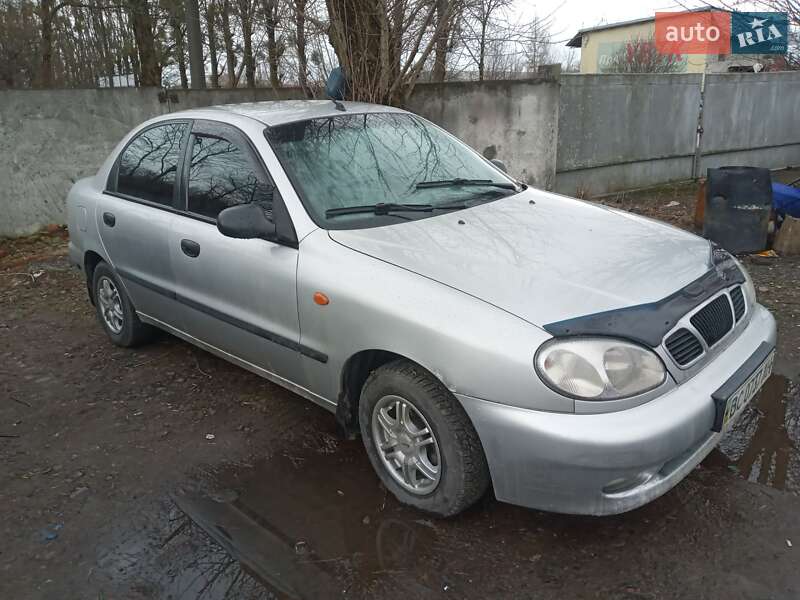 Седан Daewoo Lanos 2003 в Львове