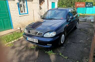 Седан Daewoo Lanos 2004 в Киеве
