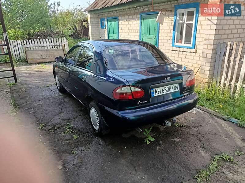 Седан Daewoo Lanos 2004 в Киеве