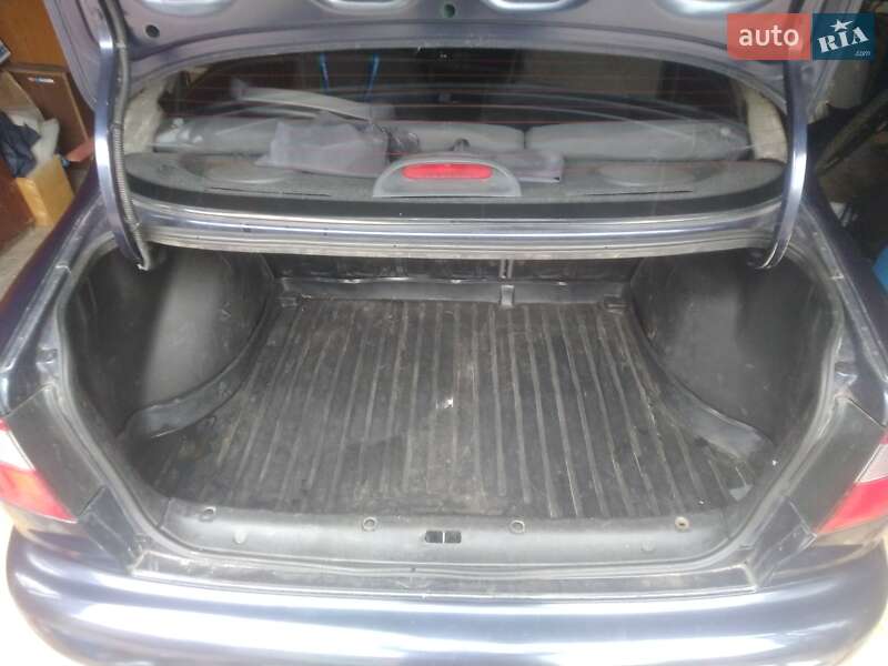 Седан Daewoo Lanos 2005 в Києві