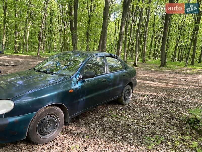 Седан Daewoo Lanos 2003 в Могилів-Подільському