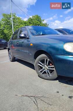 Хэтчбек Daewoo Lanos 2004 в 