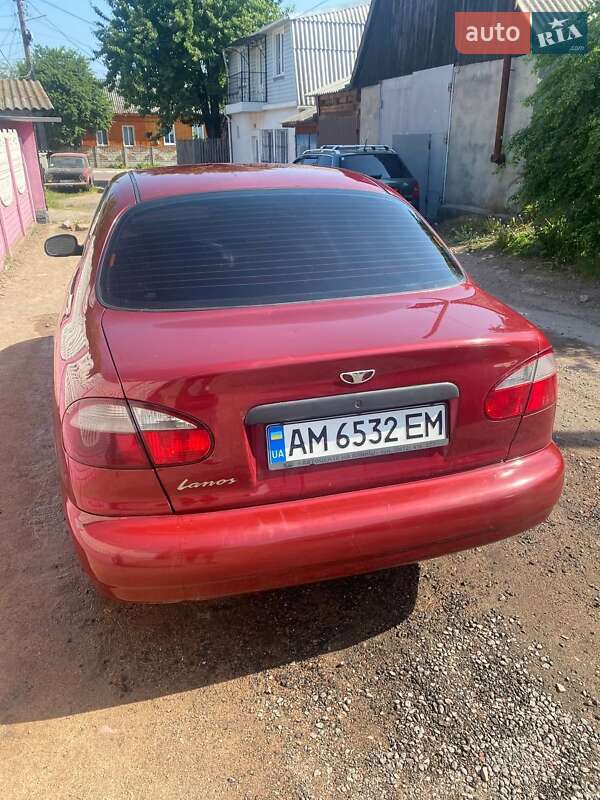 Седан Daewoo Lanos 2006 в Овруче