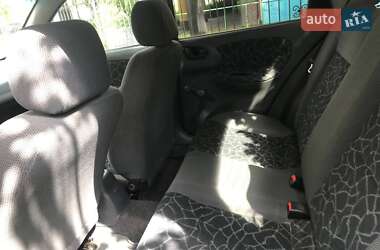 Седан Daewoo Lanos 2003 в Львове