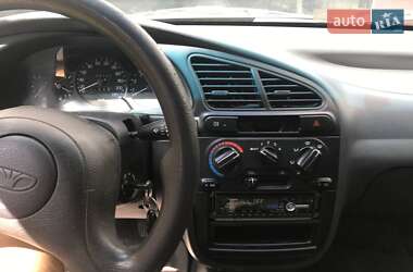 Седан Daewoo Lanos 2003 в Львове