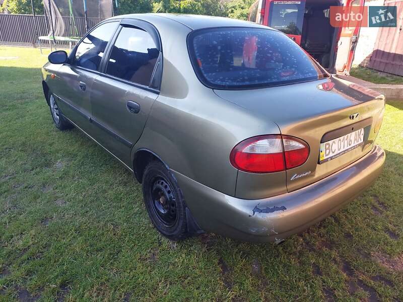 Седан Daewoo Lanos 2006 в Самборі