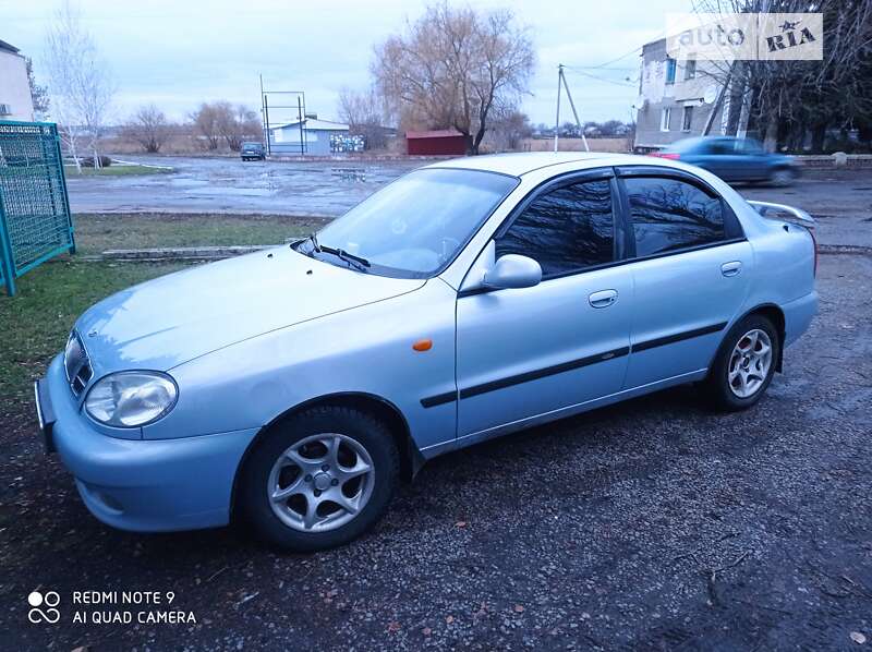 Седан Daewoo Lanos 2004 в Дніпрі