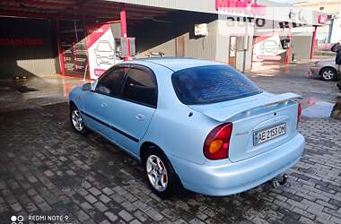 Седан Daewoo Lanos 2004 в Дніпрі