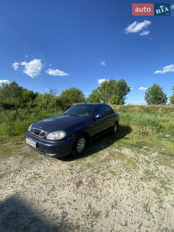 Седан Daewoo Lanos 2006 в Киеве