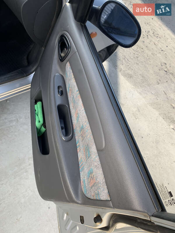 Седан Daewoo Lanos 2005 в Бориславе