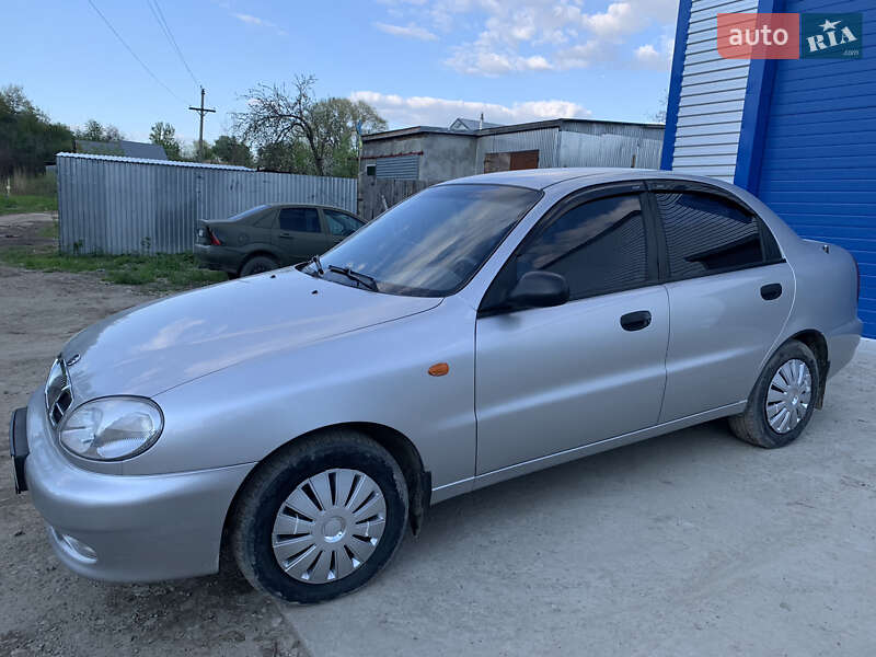 Седан Daewoo Lanos 2005 в Бориславе