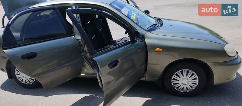 Седан Daewoo Lanos 2007 в Знаменке
