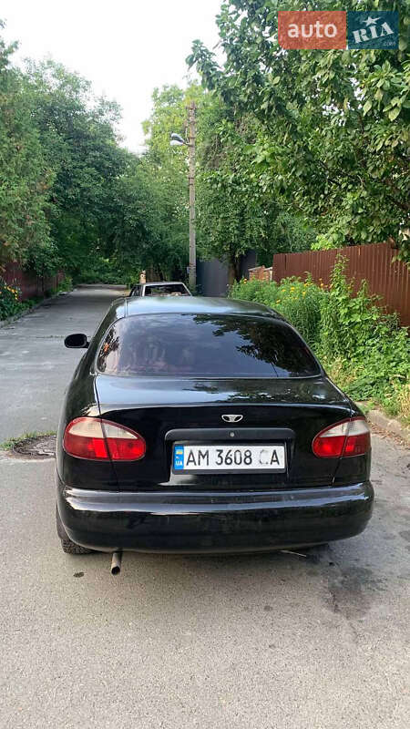 Седан Daewoo Lanos 2007 в Киеве