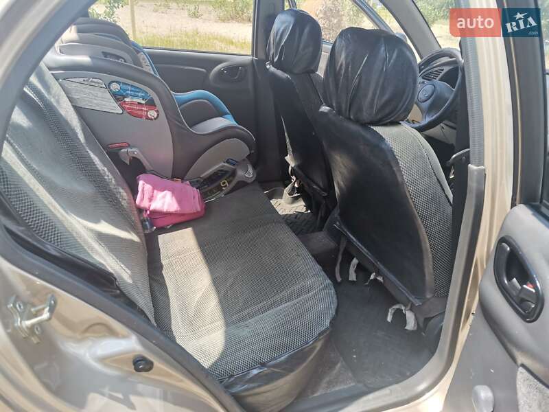 Седан Daewoo Lanos 2007 в Кременчуці