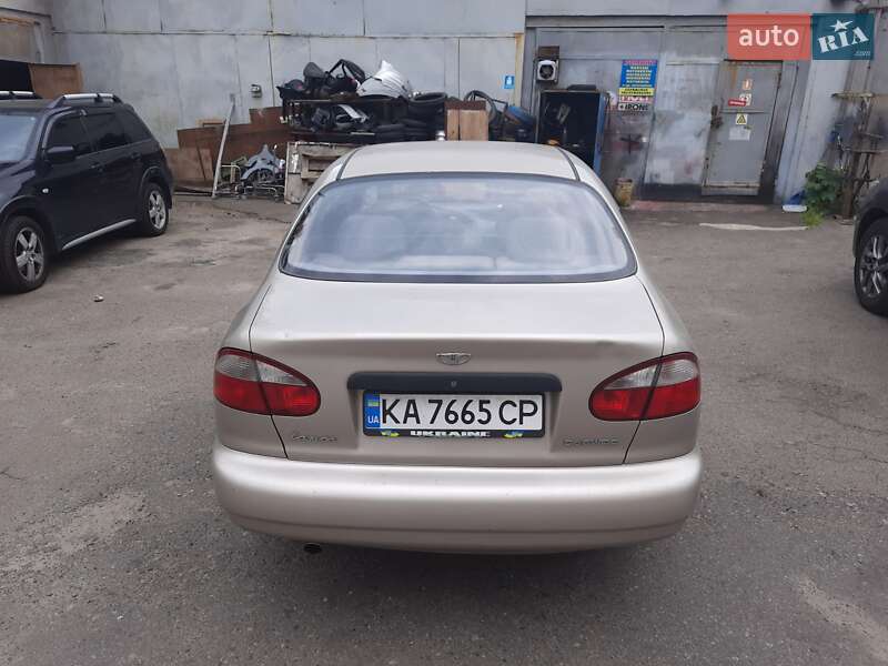 Седан Daewoo Lanos 2004 в Києві