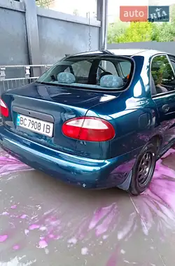 Daewoo Lanos 2001