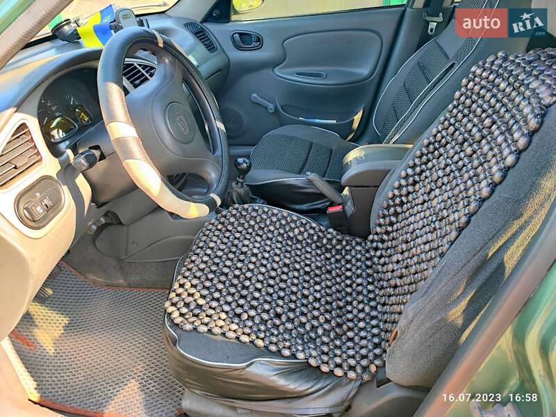 Седан Daewoo Lanos 2009 в Харькове