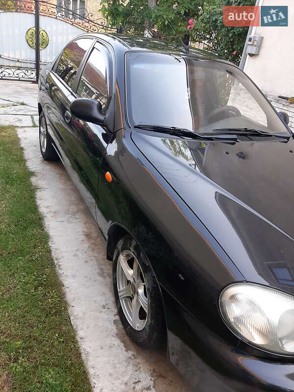 Седан Daewoo Lanos 2008 в Тячеве