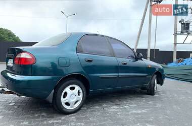 Седан Daewoo Lanos 2004 в Львове