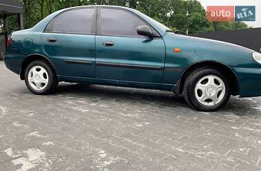 Седан Daewoo Lanos 2004 в Львове