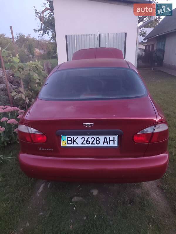Седан Daewoo Lanos 2006 в Стрые