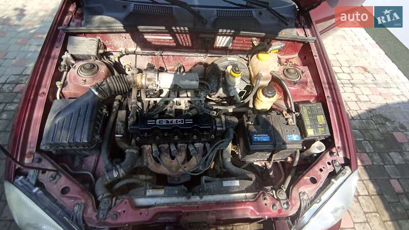 Седан Daewoo Lanos 2003 в Тячеве