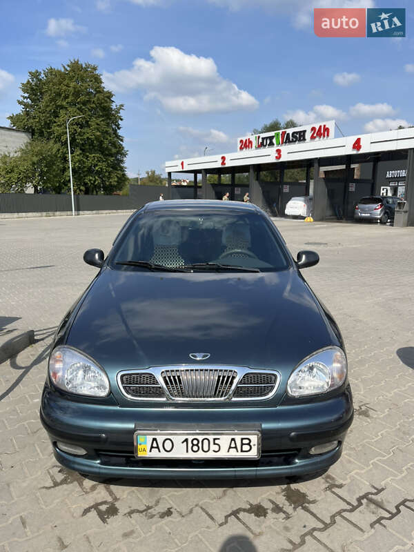 Седан Daewoo Lanos 2005 в Мукачево