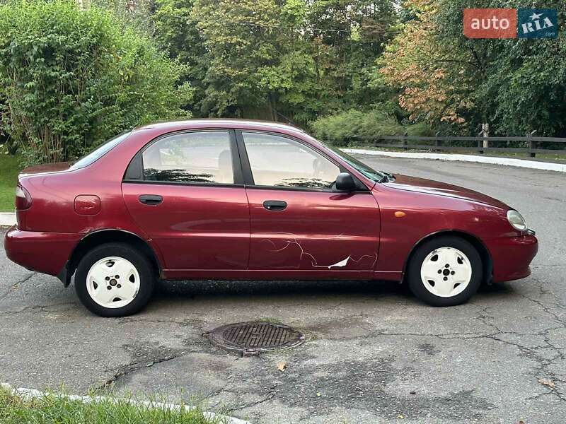 Седан Daewoo Lanos 2006 в Києві