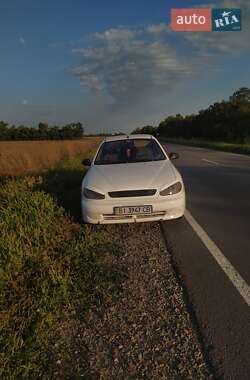 Седан Daewoo Lanos 2007 в Карловке