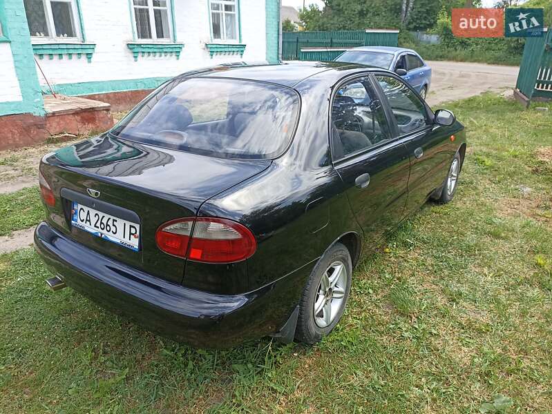 Седан Daewoo Lanos 2008 в Мироновке