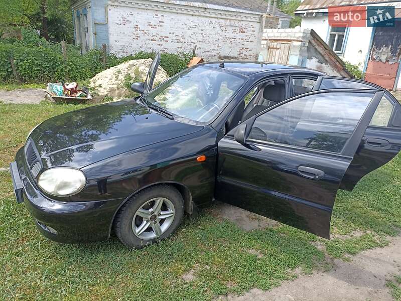 Седан Daewoo Lanos 2008 в Мироновке