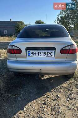 Седан Daewoo Lanos 2004 в Одессе