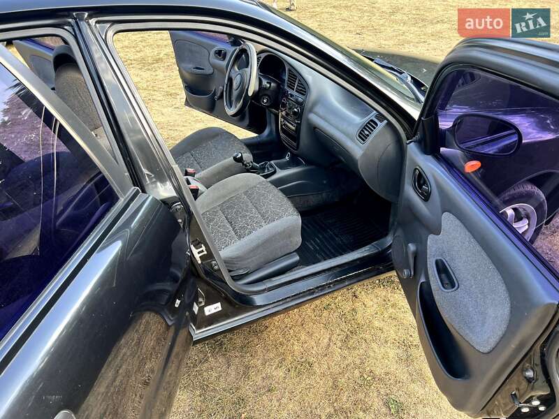 Седан Daewoo Lanos 2008 в Краснограде