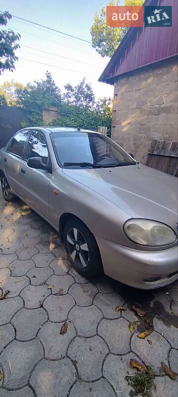 Седан Daewoo Lanos 2004 в Краматорске