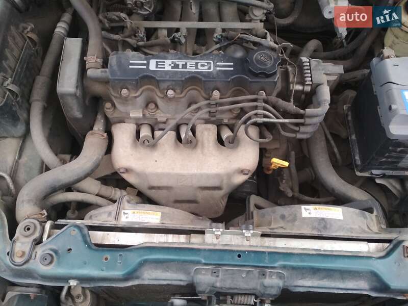 Седан Daewoo Lanos 2003 в Лубнах