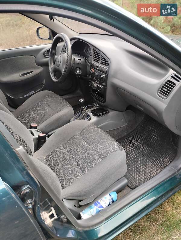 Седан Daewoo Lanos 2007 в Изюме