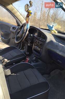 Хетчбек Daewoo Lanos 2006 в Южноукраїнську