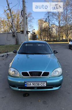 Седан Daewoo Lanos 1998 в Кропивницькому