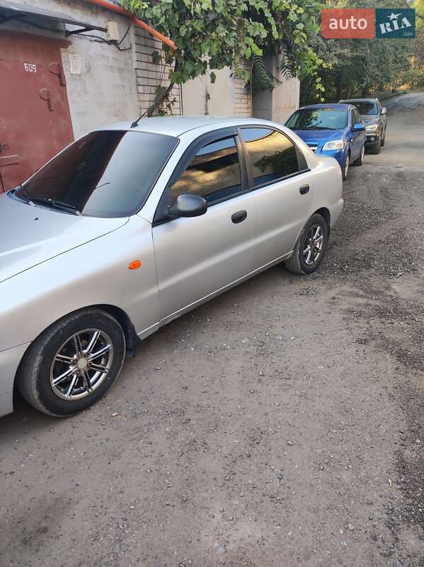 Седан Daewoo Lanos 2005 в Днепре фото 6 Седан Daewoo Lanos 2005 в Днепре